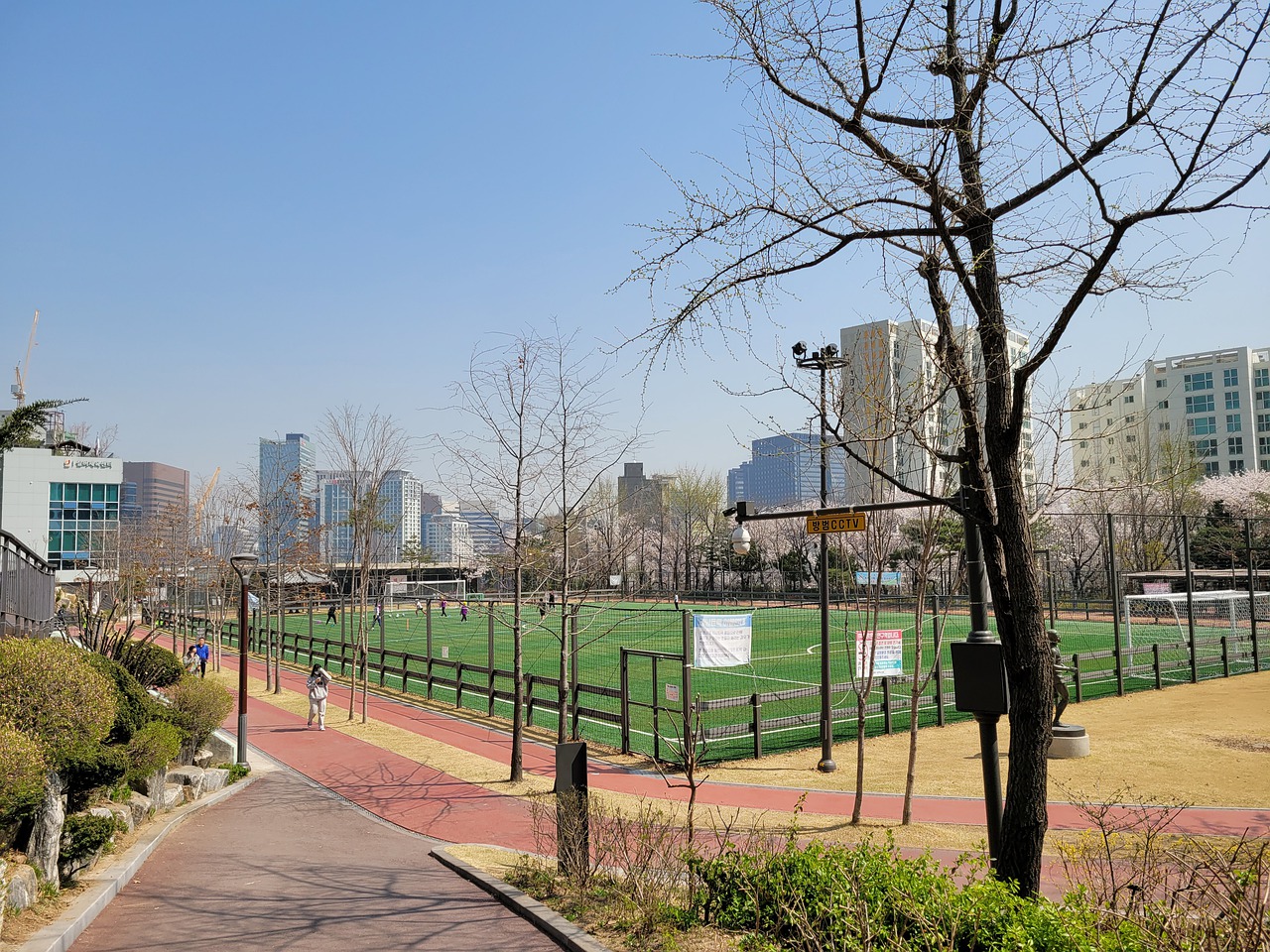 亚的防守能 亚的防守能