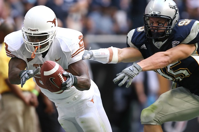 比赛中频频 比赛中频频