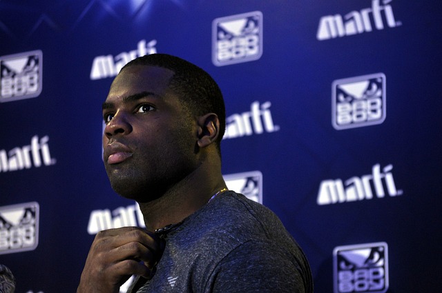 脫穎而出 脫穎而出